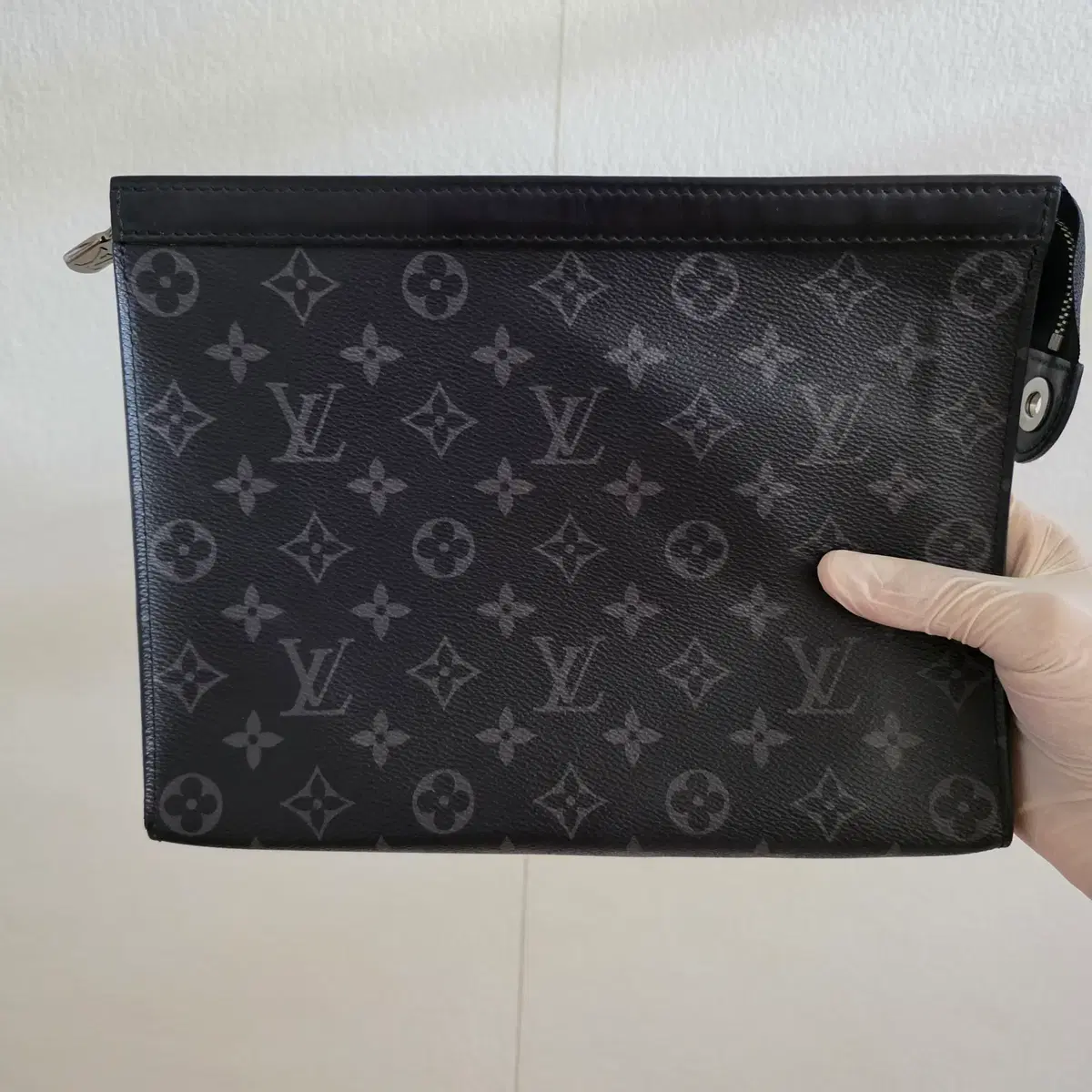 https://media.bunjang.co.kr/product/424121162_1_1786602943_w{res}.jpg